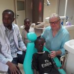 Senegal Krankenhaus Bilbassi e.V. - Zahnarztstühle Spende (3)